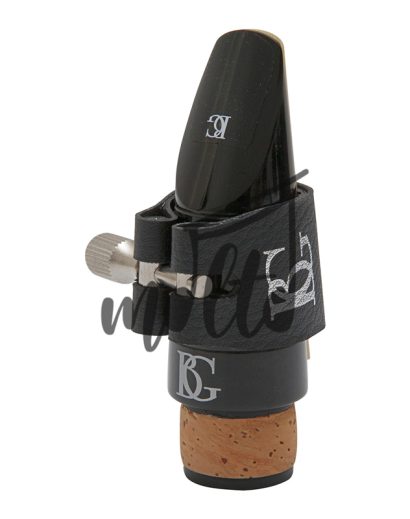 L6-STANDARD-LIGATURE-IN-USE--Bb-CLAR-(3) ABRAZADERA MARCA BG CLARINETE REQUINTO (Eb) STANDAR L8